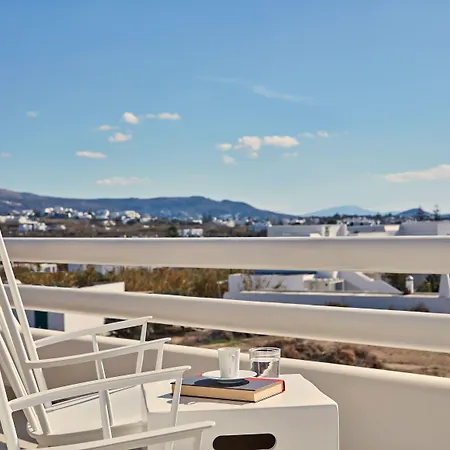 18 Grapes 5* Agios Prokopios (Naxos)