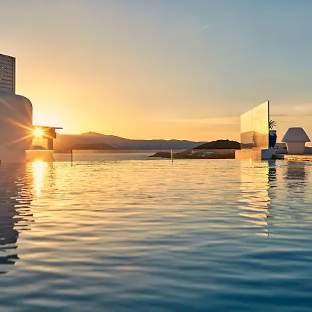 فندق 18 Grapes 5*