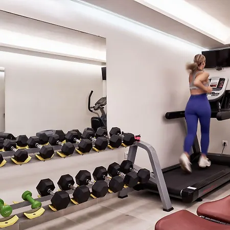 18 Grapes Agios Prokopios (Naxos)