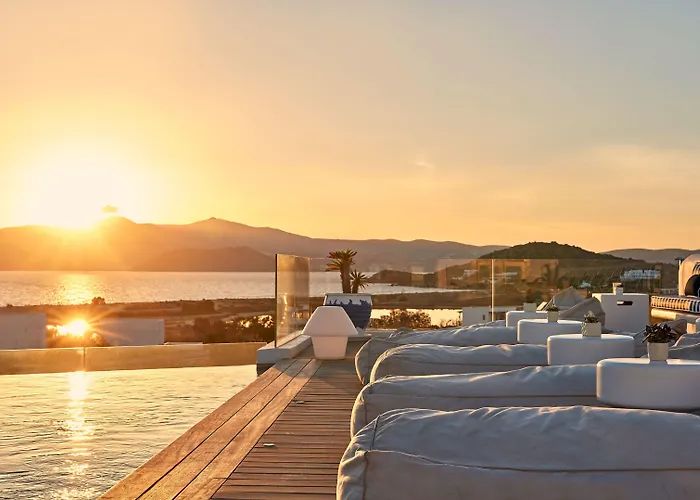 فندق 18 Grapes 5*