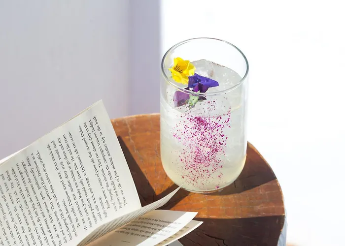 18 Grapes 阿吉奥斯普罗科皮奥斯